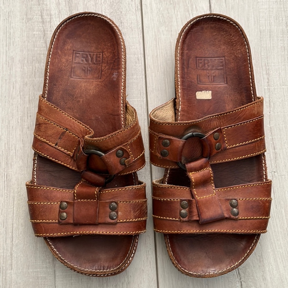Frye sandals size 9